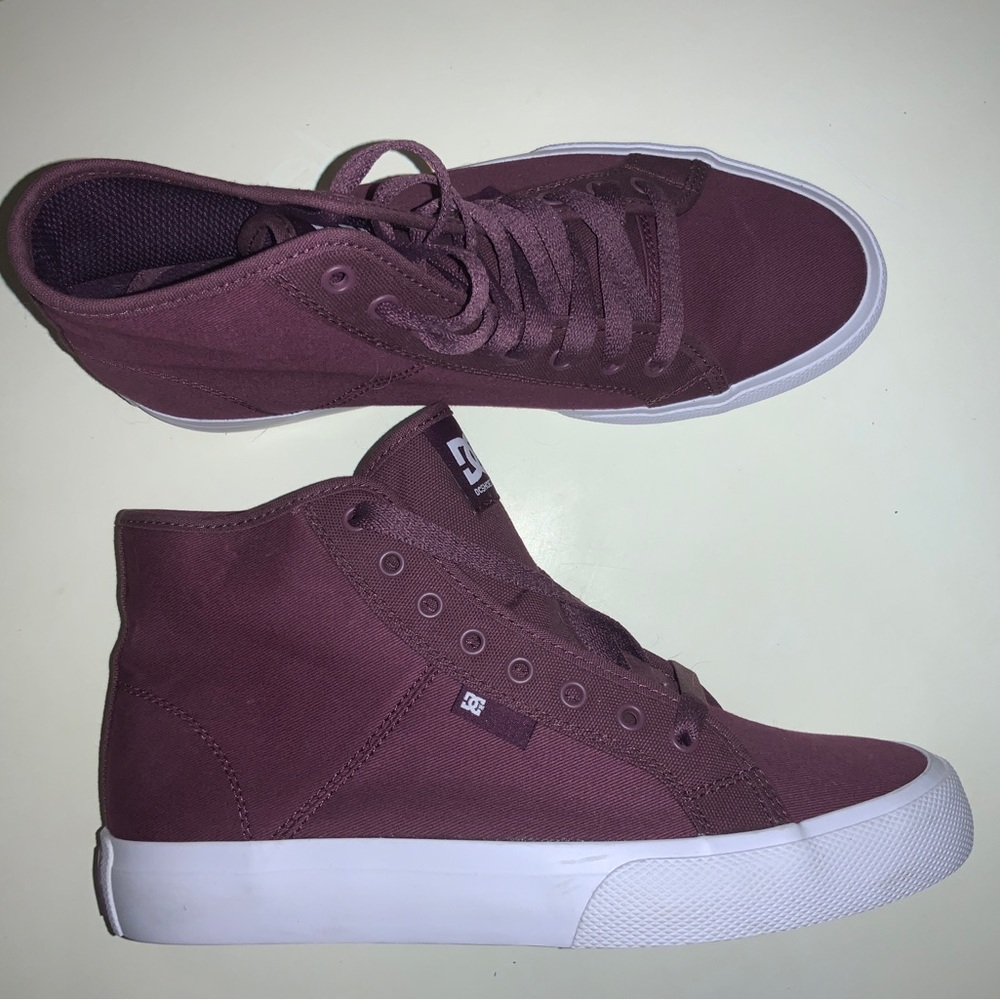 DC Shoe size 8